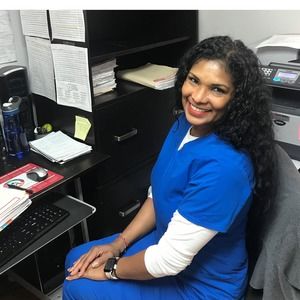 Meet your Posher, Carol